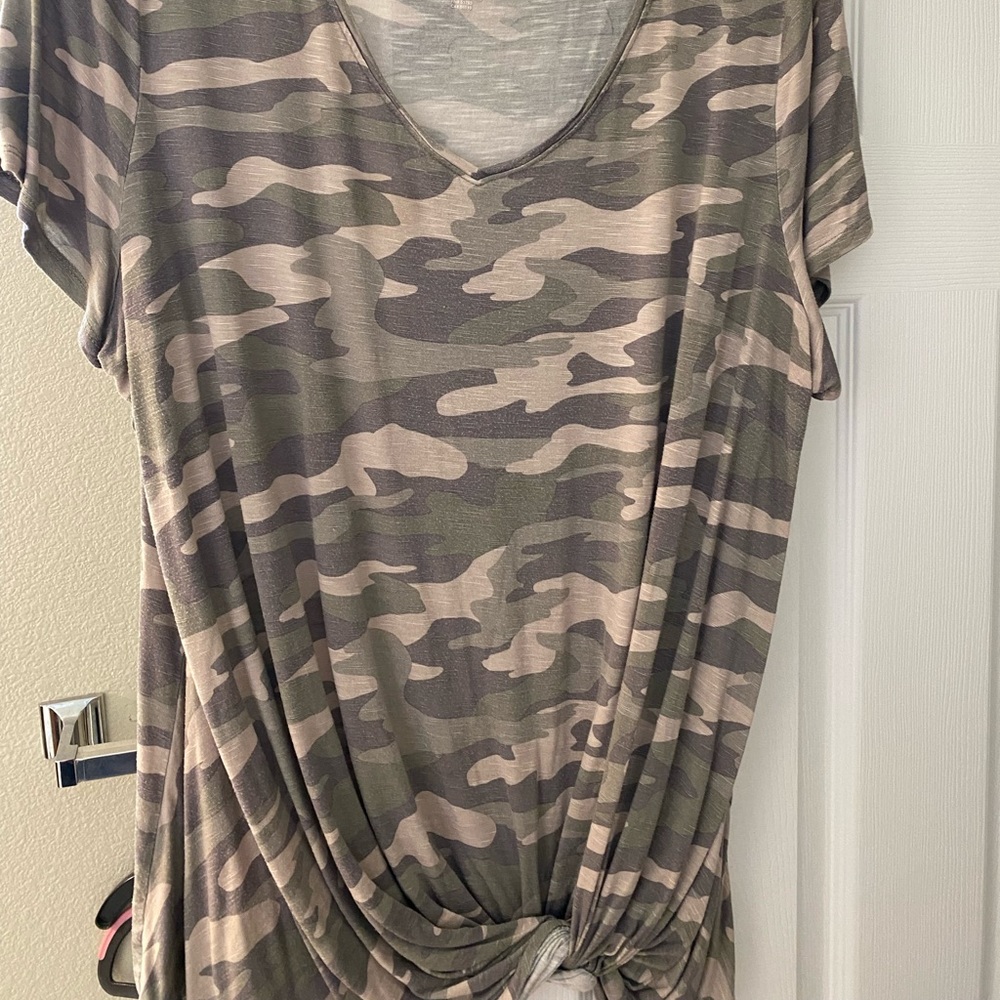 Maurice’s Camo Tee